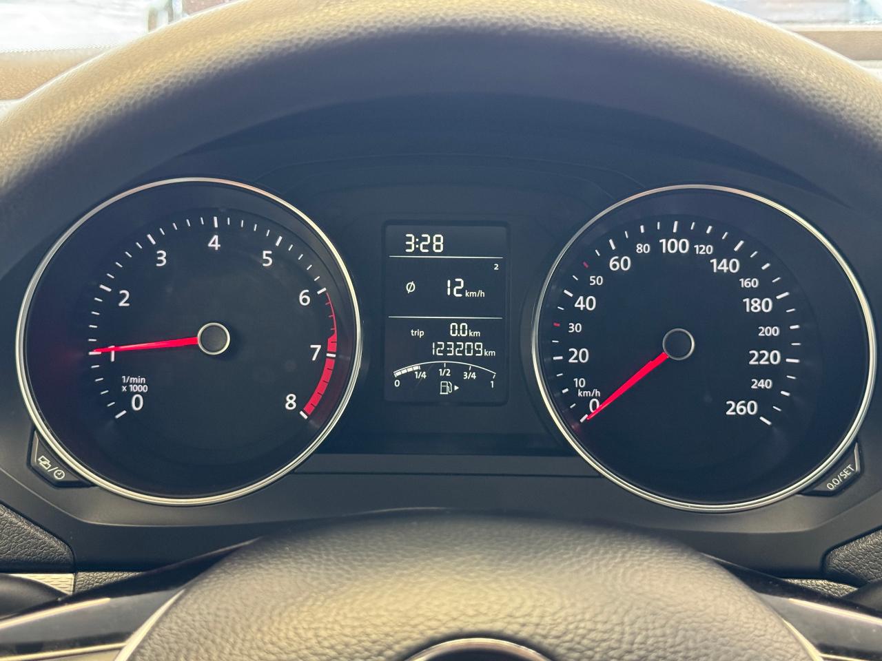 2017 Volkswagen Jetta Trendline+New Tires+Camera+ApplePlay+CLEAN CARFAX - Photo #17