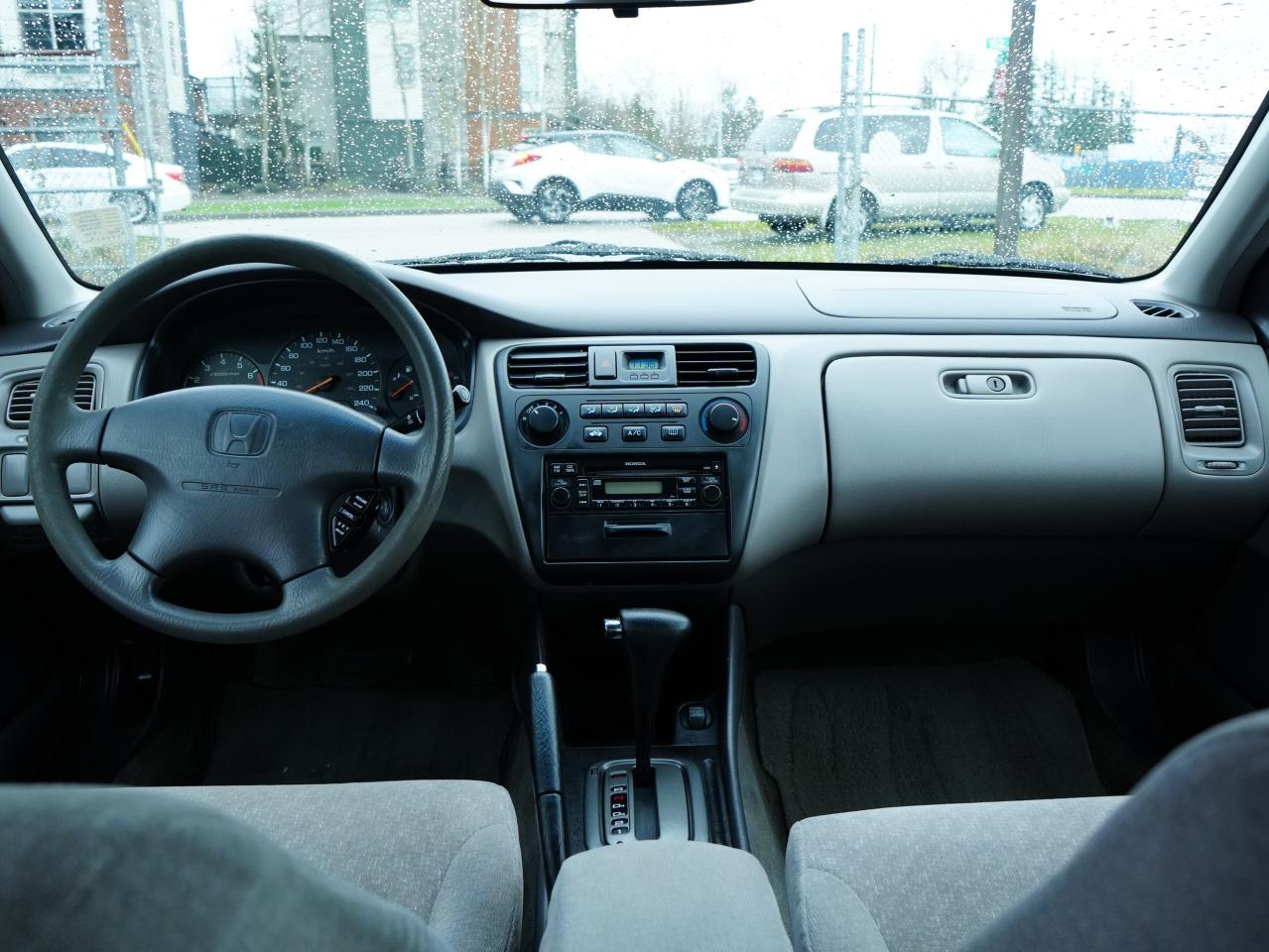 2002 Honda Accord FINANCING AVAILABLE Photo10