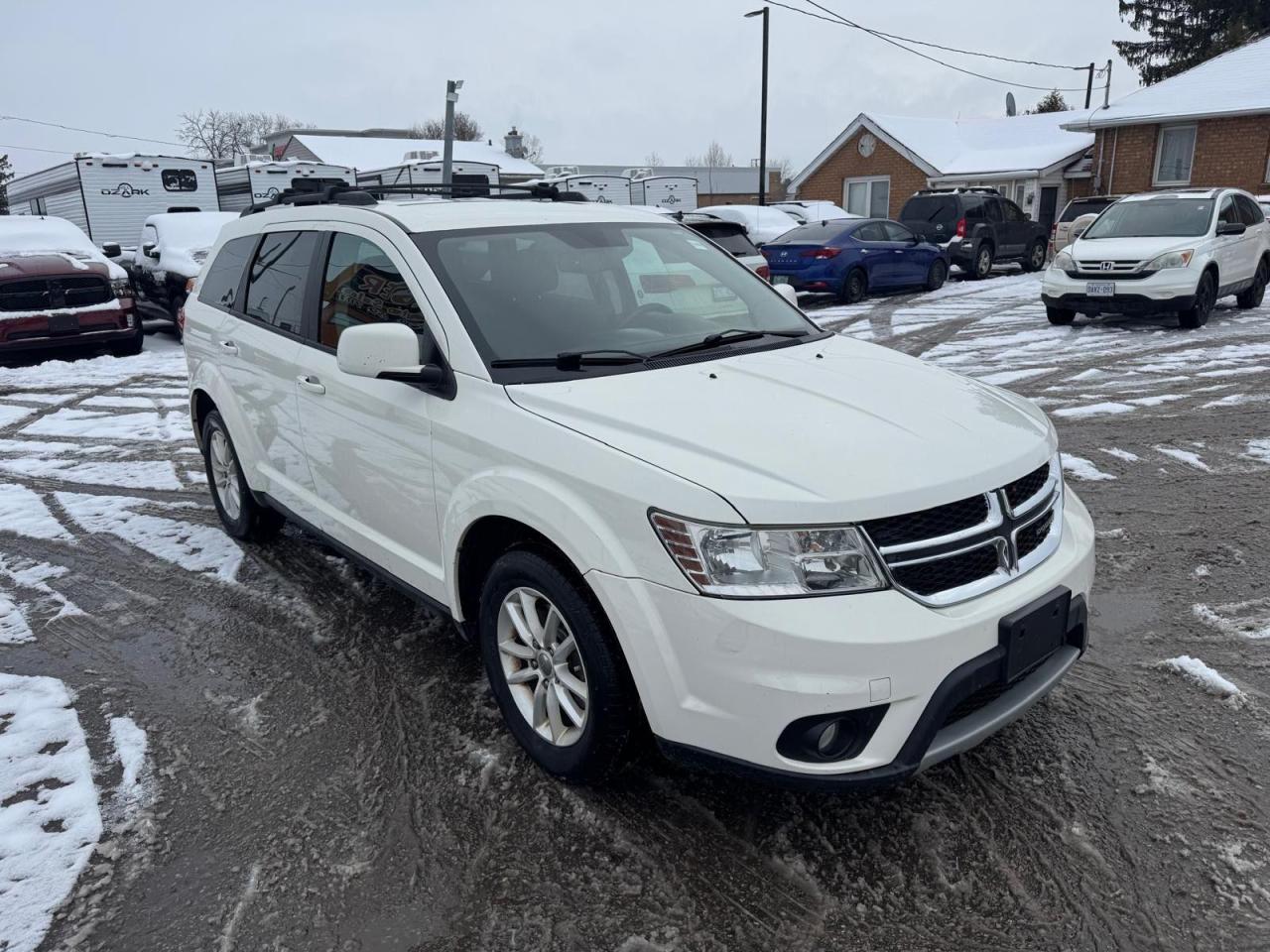 2013 Dodge Journey SXT, BIG SCREEN, ALLOYS, V6, AS IS SPECIAL - Photo #7