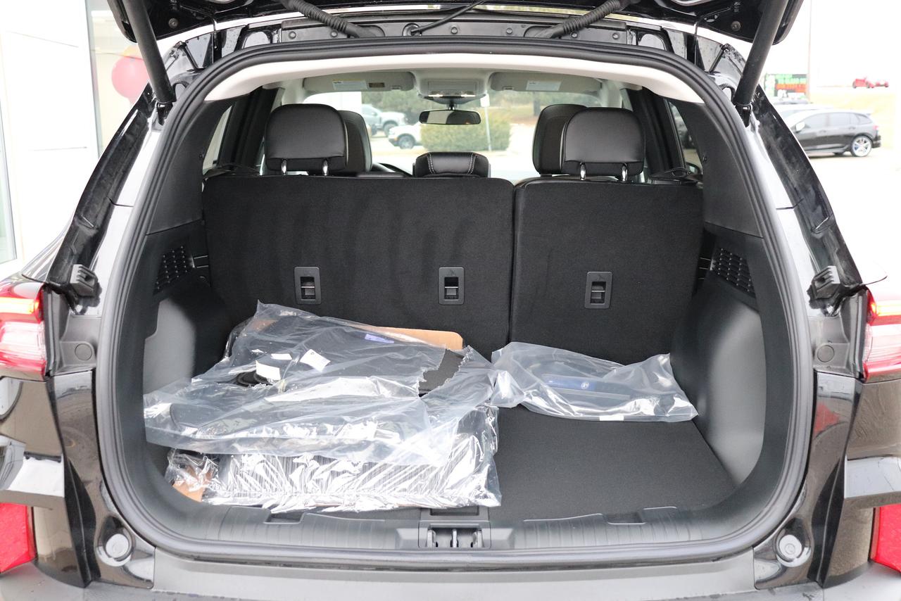 2025 Ford Escape PHEV FWD Photo