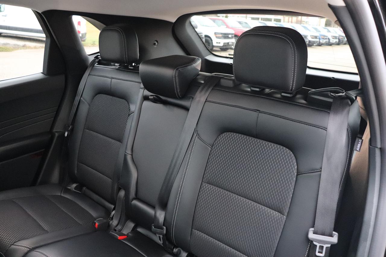 2025 Ford Escape PHEV FWD Photo