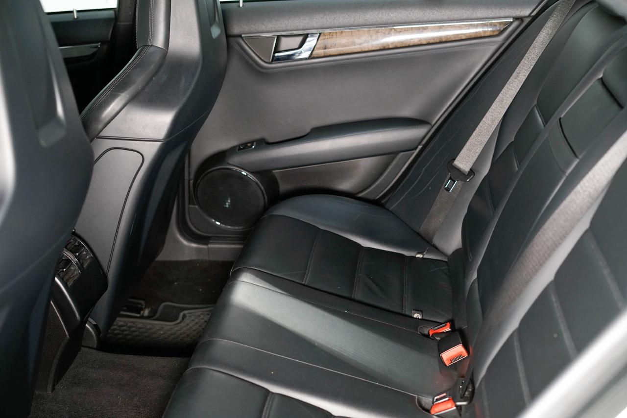 2009 Mercedes-Benz C-Class C63 AMG | PANO | NAVIGATION | 19 IN WHEELS Photo