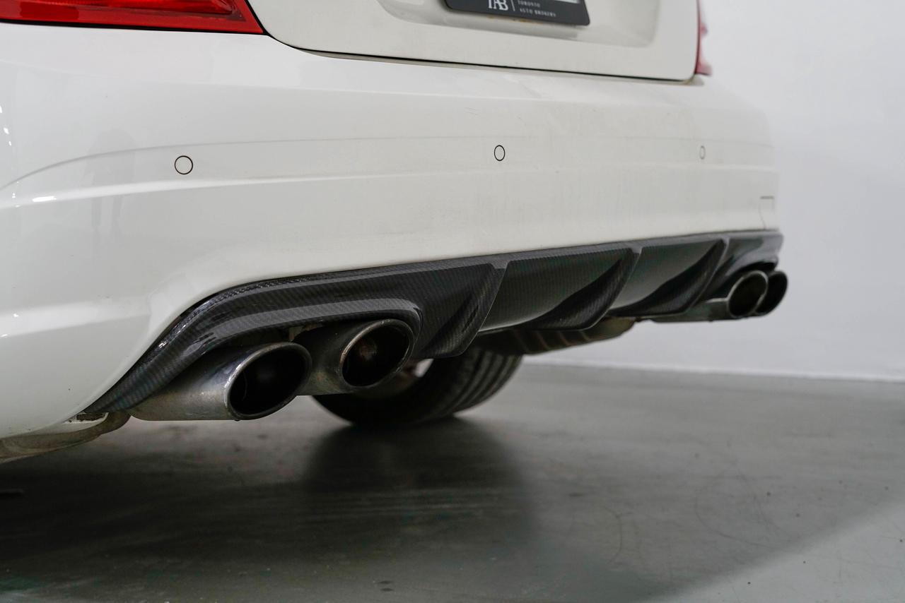 2009 Mercedes-Benz C-Class C63 AMG | PANO | NAVIGATION | 19 IN WHEELS Photo