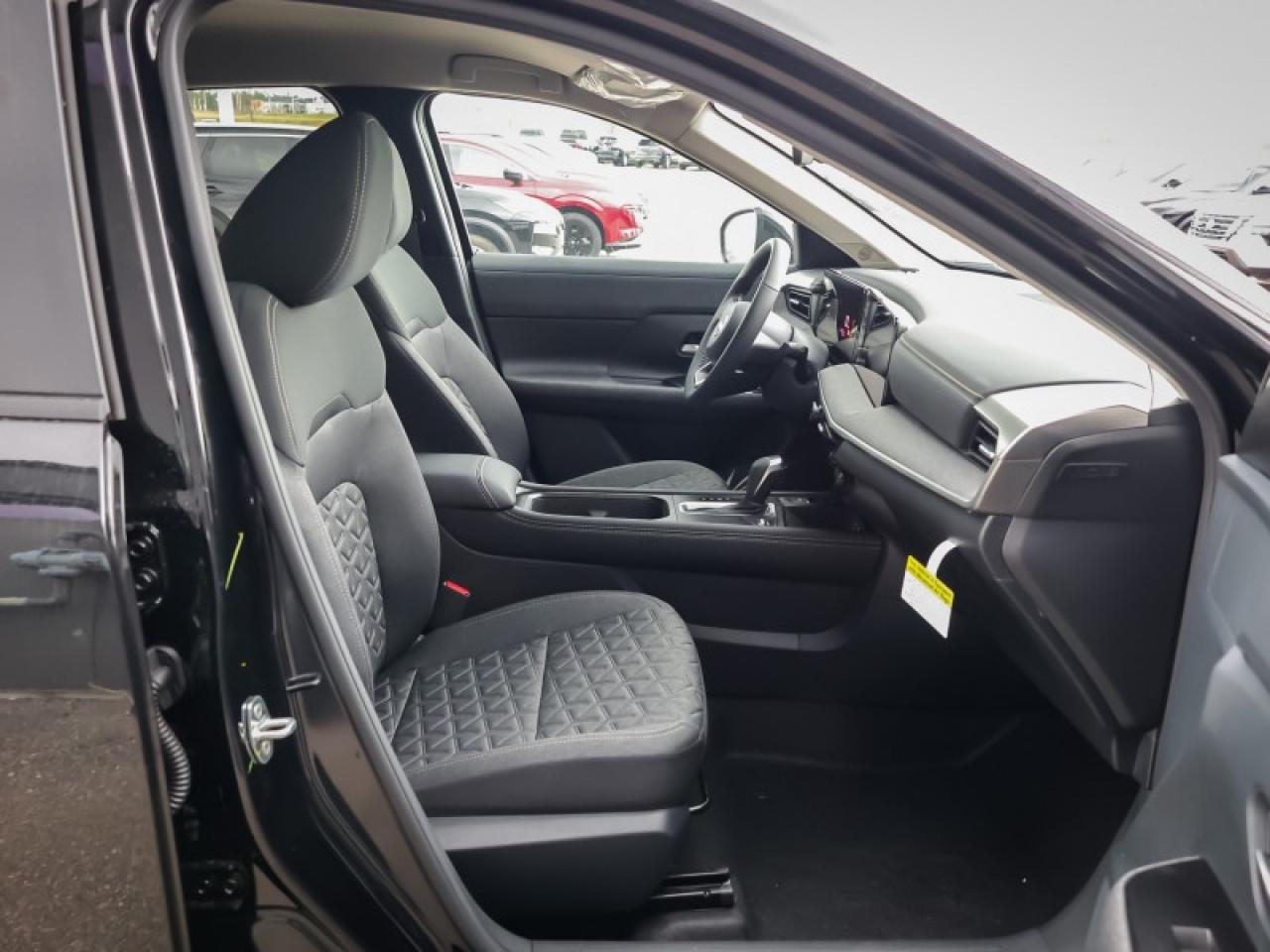 2025 Nissan Kicks SV  - Heated Seats - Low Mileage Photo