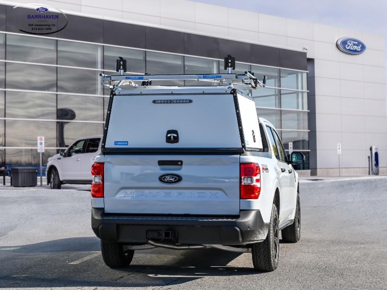 2025 Ford Maverick XLT Photo2