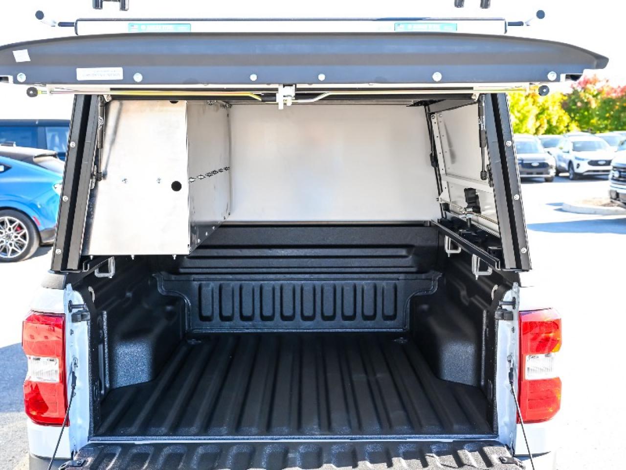 2025 Ford Maverick XLT Photo