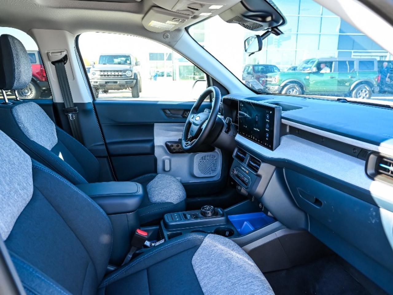 2025 Ford Maverick XLT Photo