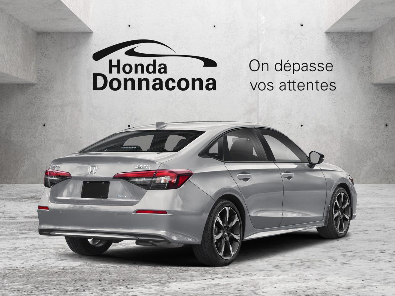 New 2025 Honda Civic BERLINE TOURING HYBRIDE for sale in Donnacona, QC