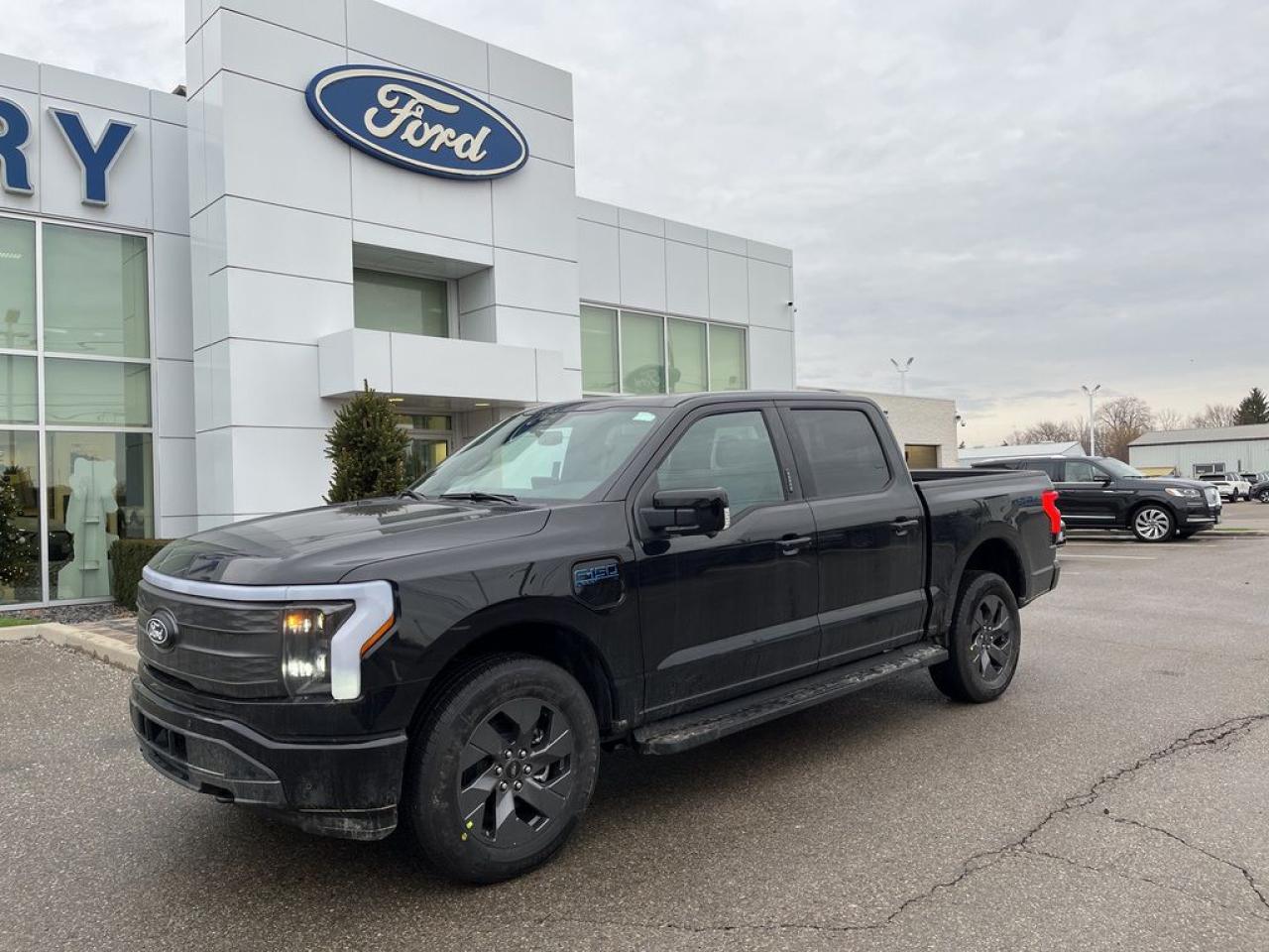 New 2024 Ford F-150 Lightning Lariat for sale in Chatham, ON