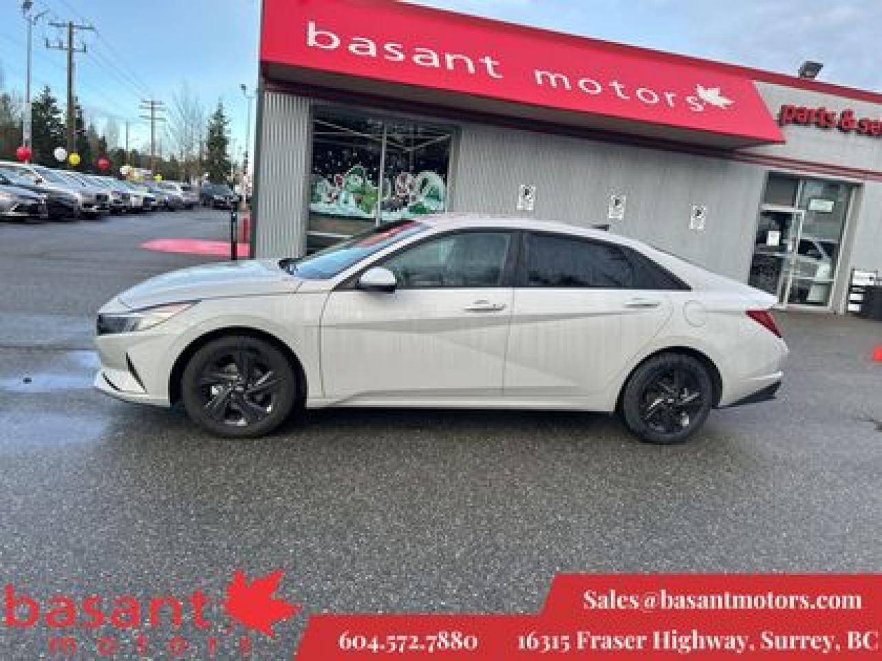 Used 2022 Hyundai Elantra Preferred IVT for sale in Surrey, BC