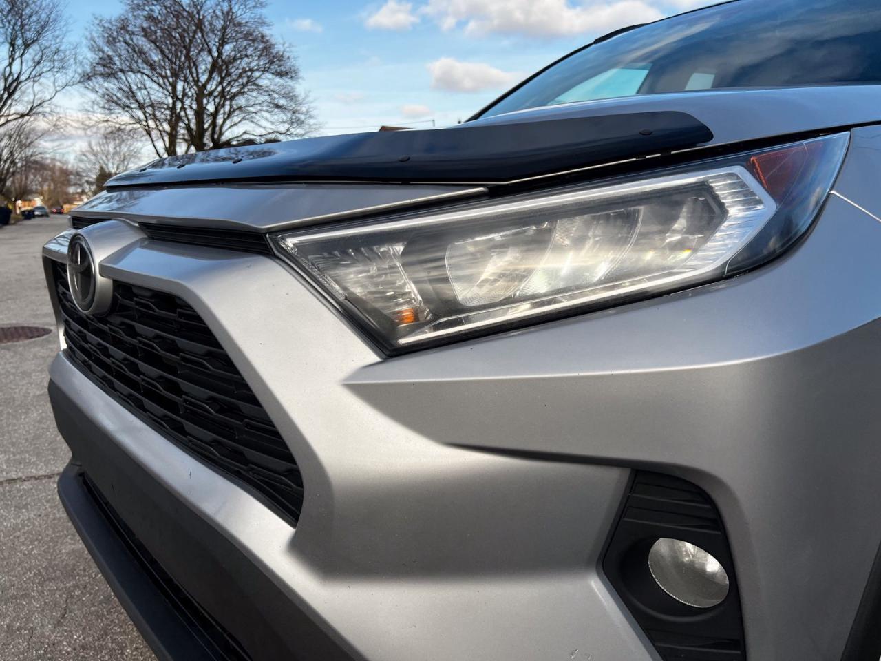 2019 Toyota RAV4 XLE AWD - Photo #6
