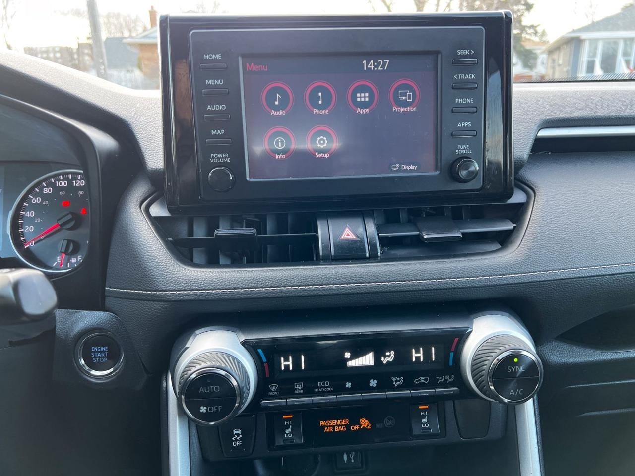 2019 Toyota RAV4 XLE AWD - Photo #29