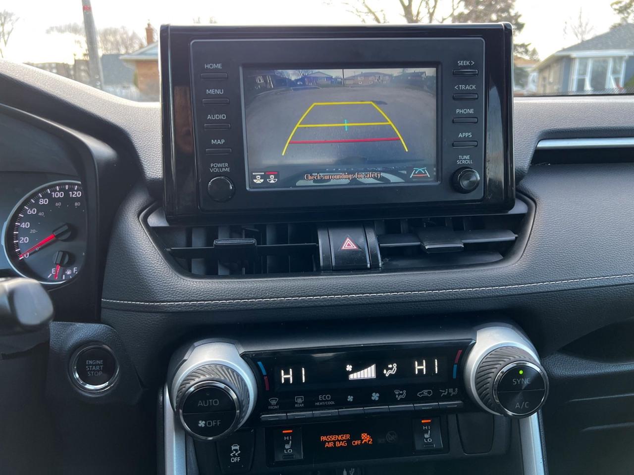 2019 Toyota RAV4 XLE AWD - Photo #27