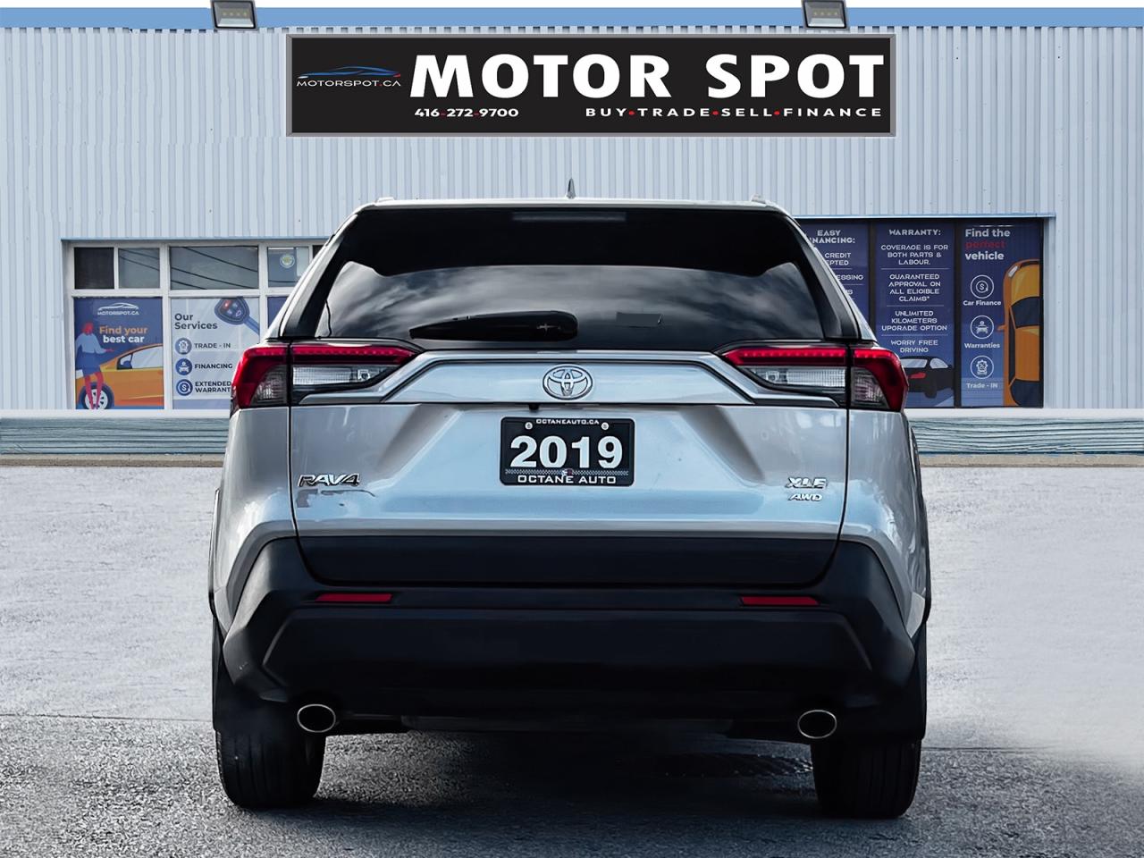 2019 Toyota RAV4 XLE AWD - Photo #5