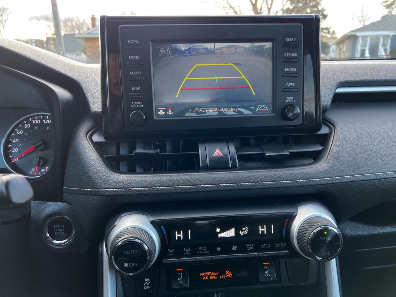 2019 Toyota RAV4 XLE AWD - Photo #27