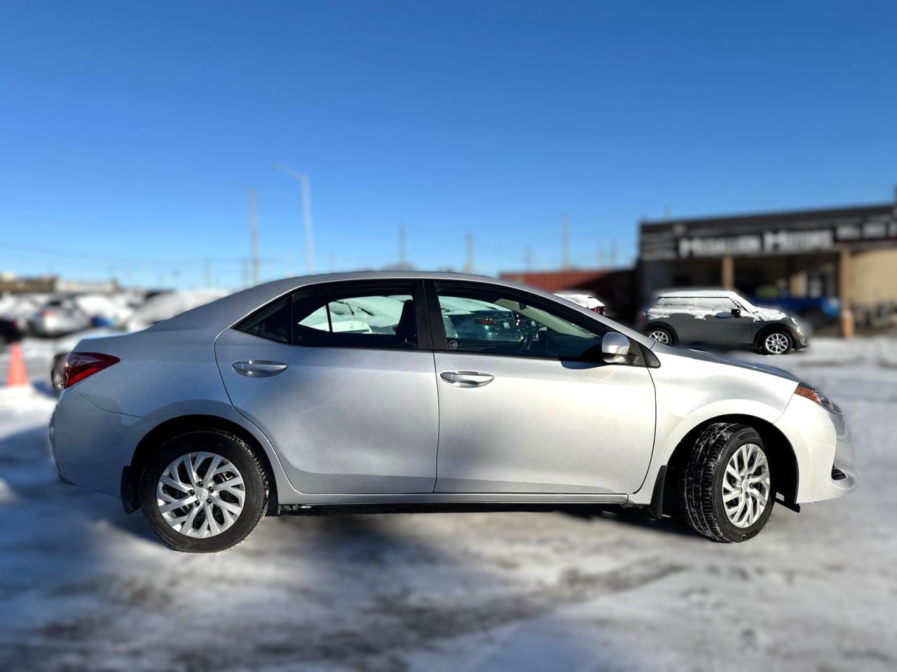 2017 Toyota Corolla AUTO LOW KM NO ACCIDENT B-TOOTH HEATED SEATS CAM - Photo #8