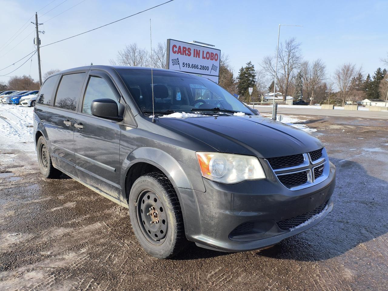 Used 2012 Dodge Grand Caravan SE for sale in Komoka, ON