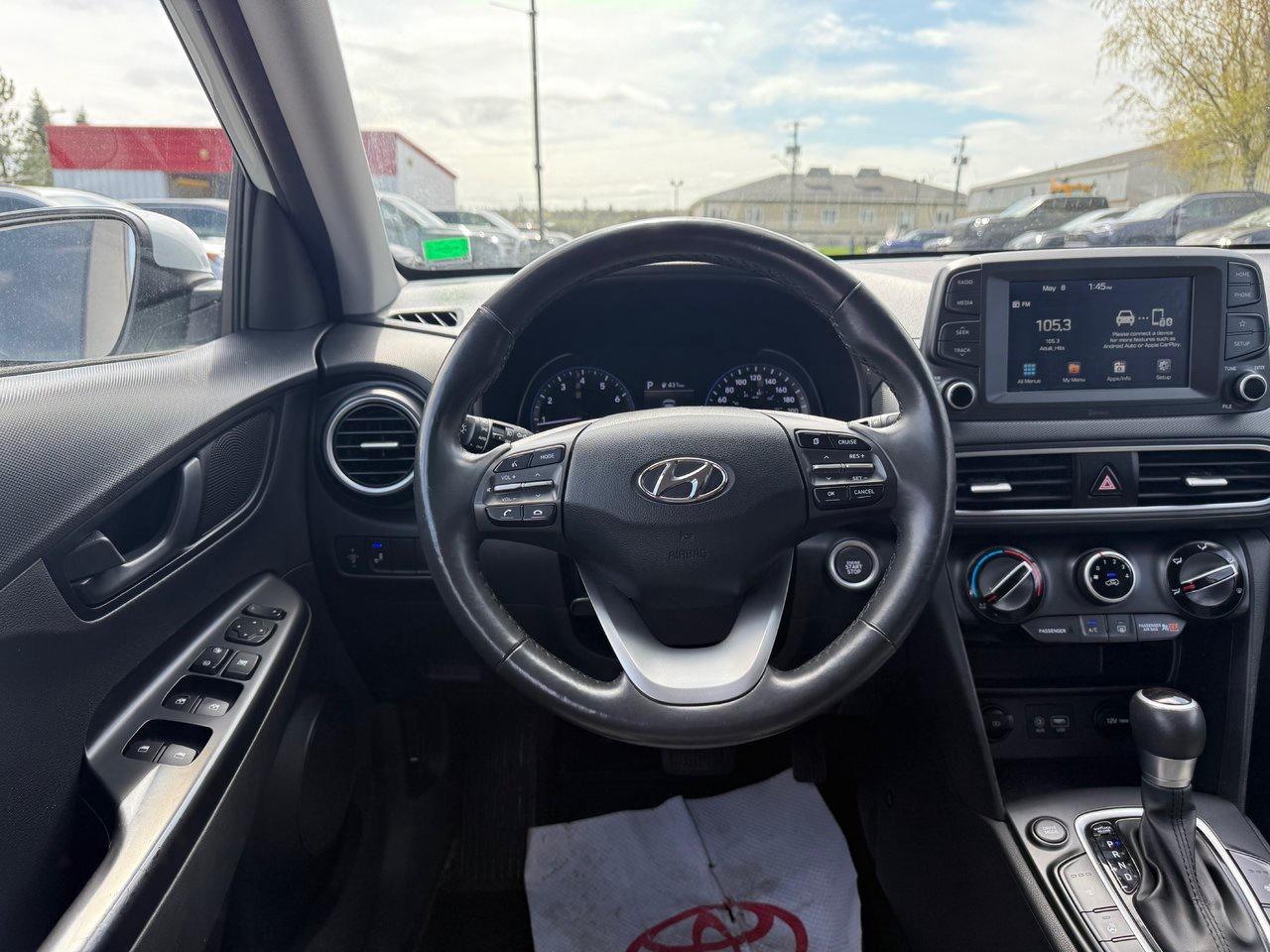 2021 Hyundai KONA SEL Photo
