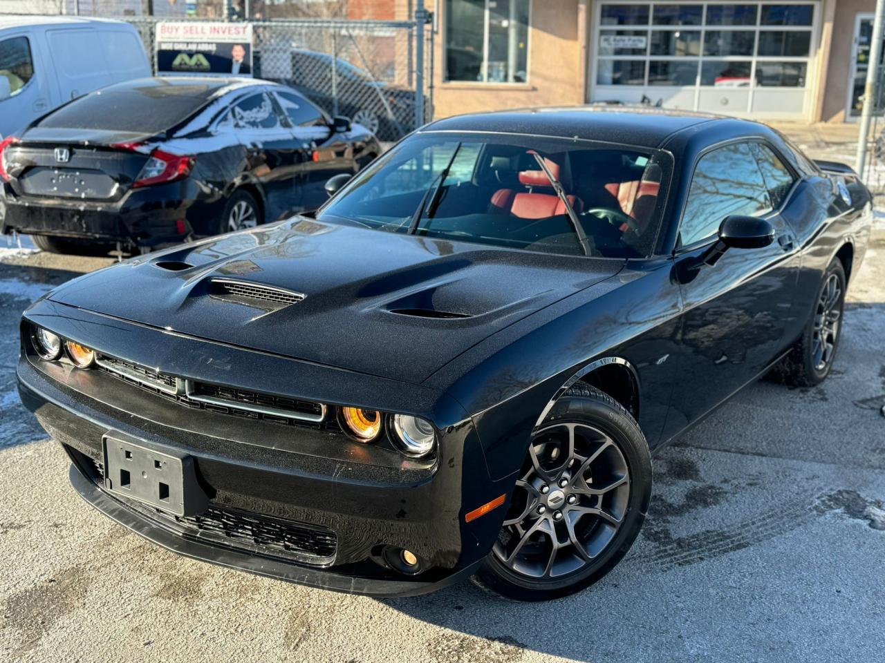 2018 Dodge Challenger GT Photo3