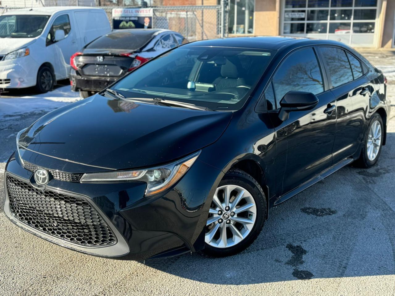 Used 2020 Toyota Corolla LE for sale in Brampton, ON