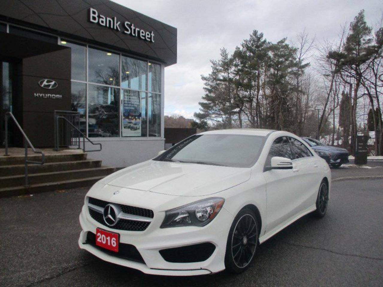 Used 2016 Mercedes-Benz CLA-Class 4dr Sdn CLA 250 4MATIC for sale in Ottawa, ON