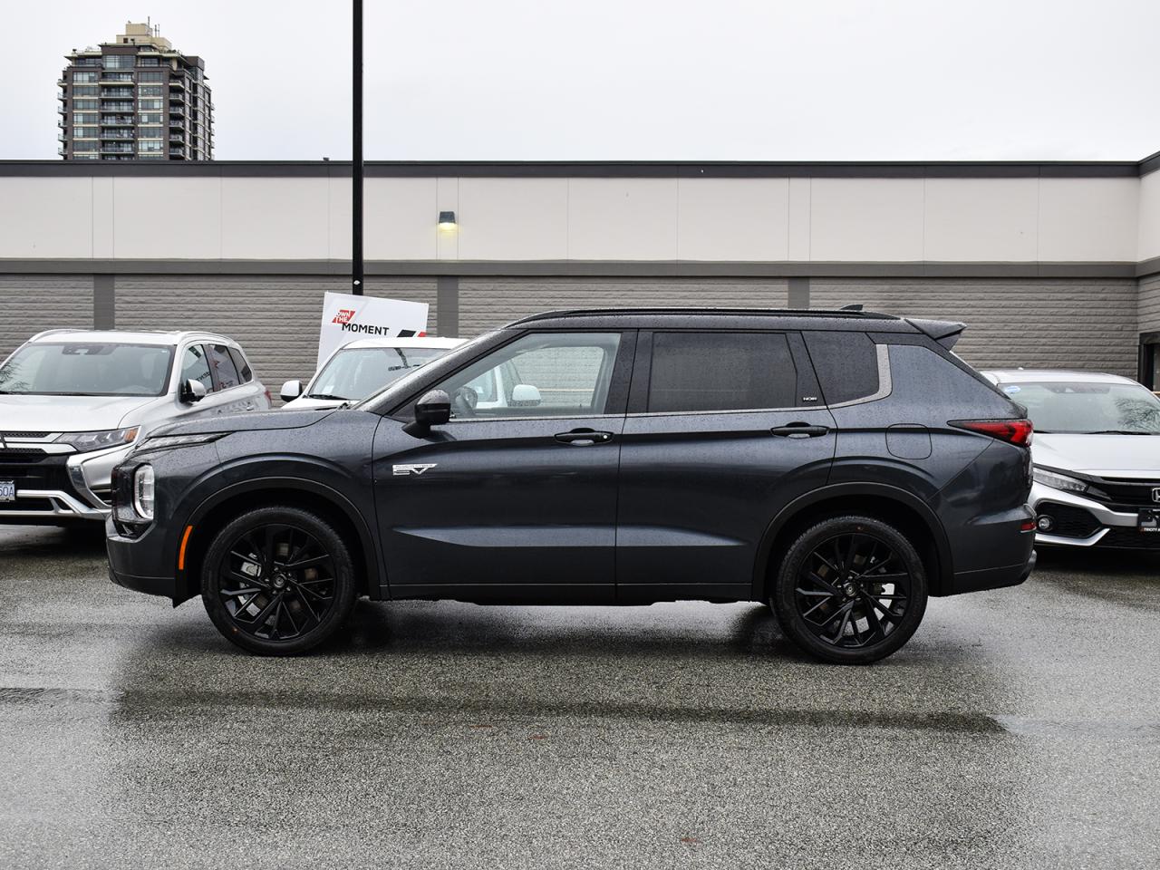 New 2025 Mitsubishi Outlander Phev Noir - Black Alloy Wheels, Black Roof & Grille for sale in Coquitlam, BC