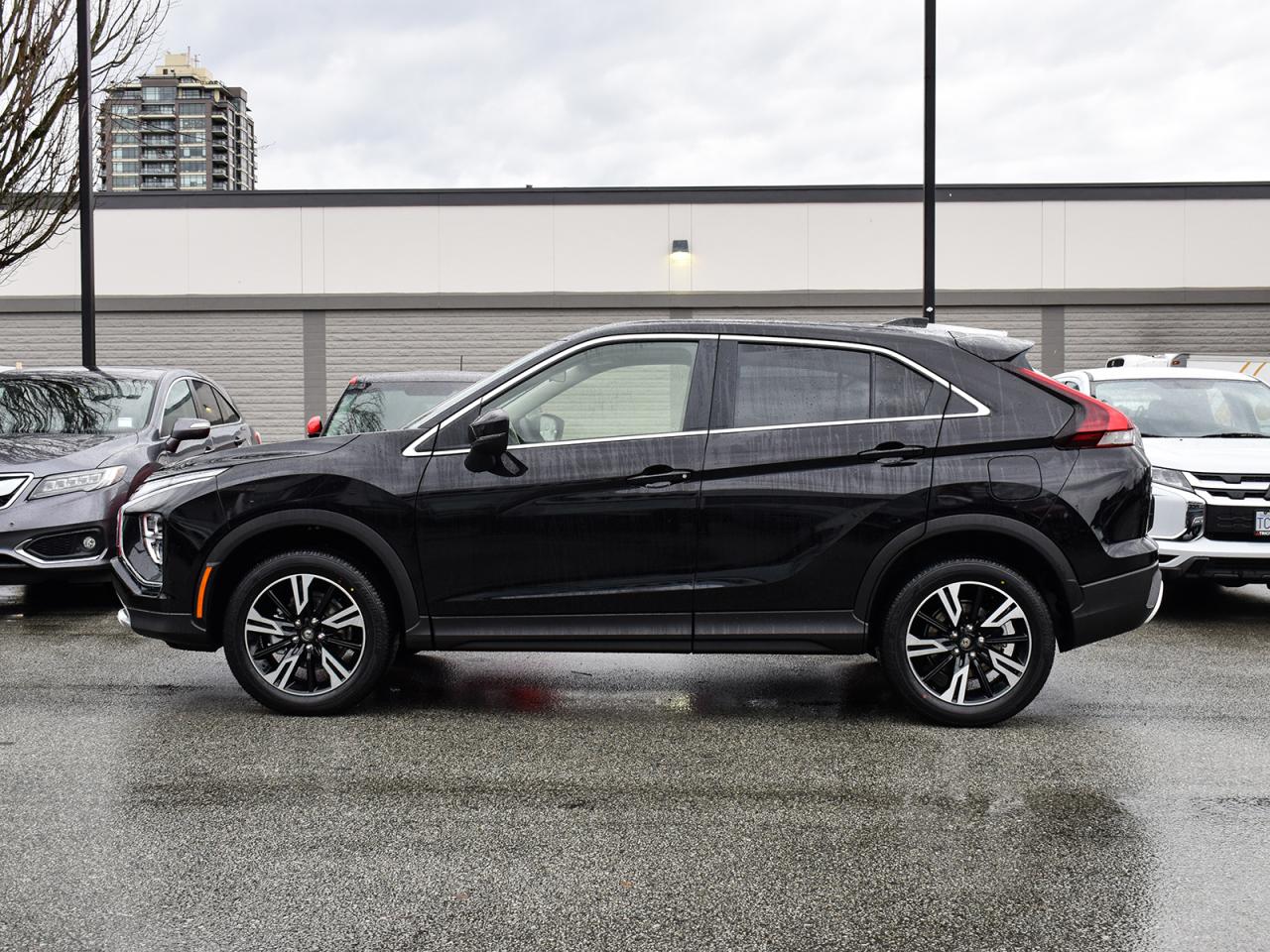 New 2025 Mitsubishi Eclipse Cross SE - Apple Carplay, Android Auto, Heated Seats for sale in Coquitlam, BC