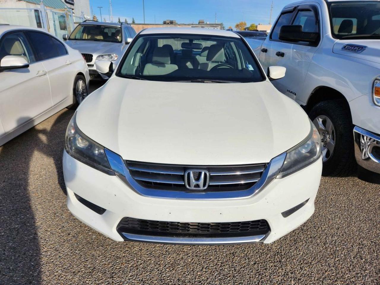 Used 2015 Honda Accord Sedan LX CVT for sale in Calgary, AB