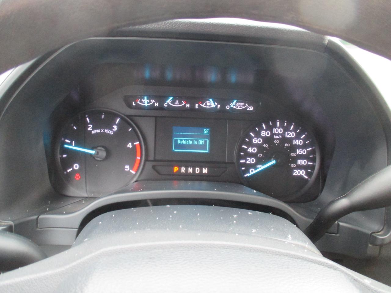 2022 Ford F-550 XL 4WD Crew Cab 203" WB 84" CA DUMP TRUCK - Photo #12