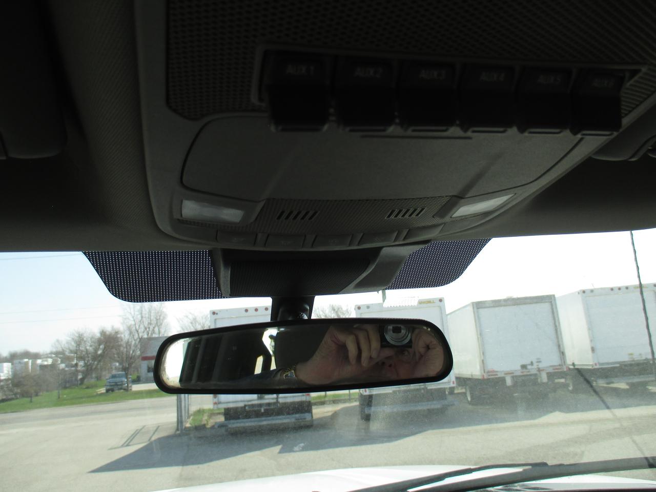 2022 Ford F-550 XL 4WD Crew Cab 203" WB 84" CA DUMP TRUCK - Photo #20