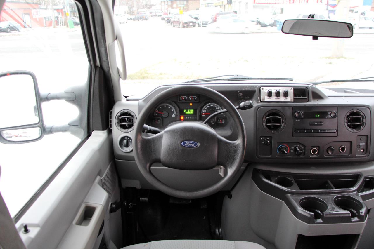 2010 Ford Econoline E-150 Commercial - Photo #19