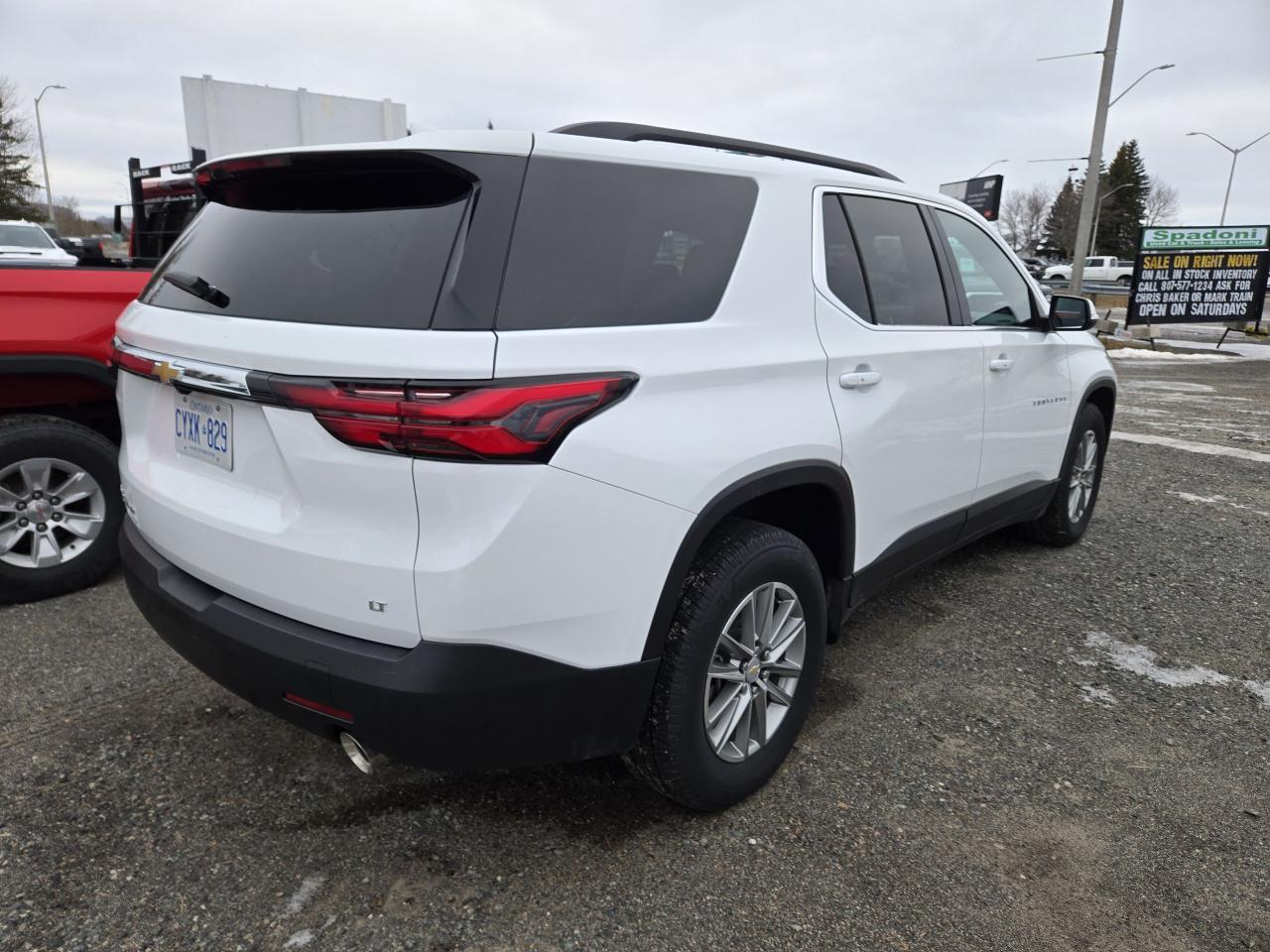 2023 Chevrolet Traverse AWD 4dr LT Cloth w/1LT - Photo #4