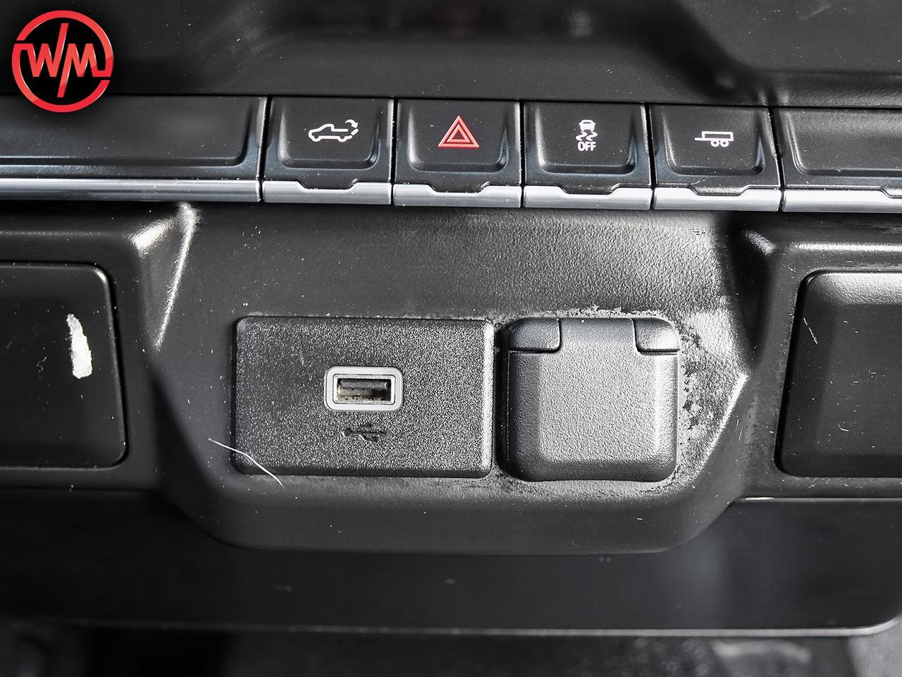2020 Chevrolet Silverado 1500 4.3L*DOUBLE CAB*POWER GROUP*BLUETOOTH*REV-CAM Photo