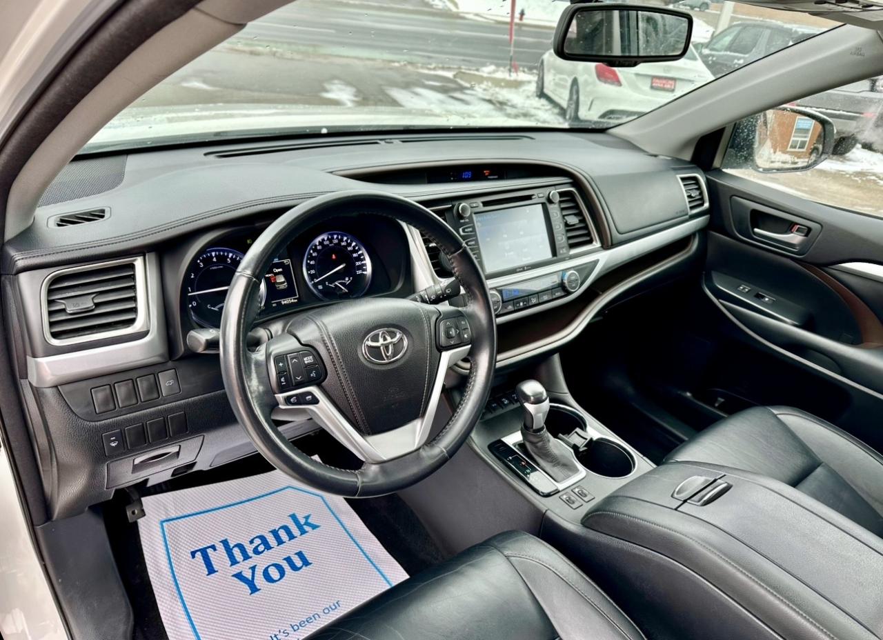 2014 Toyota Highlander AWD 4DR XLE - Photo #6