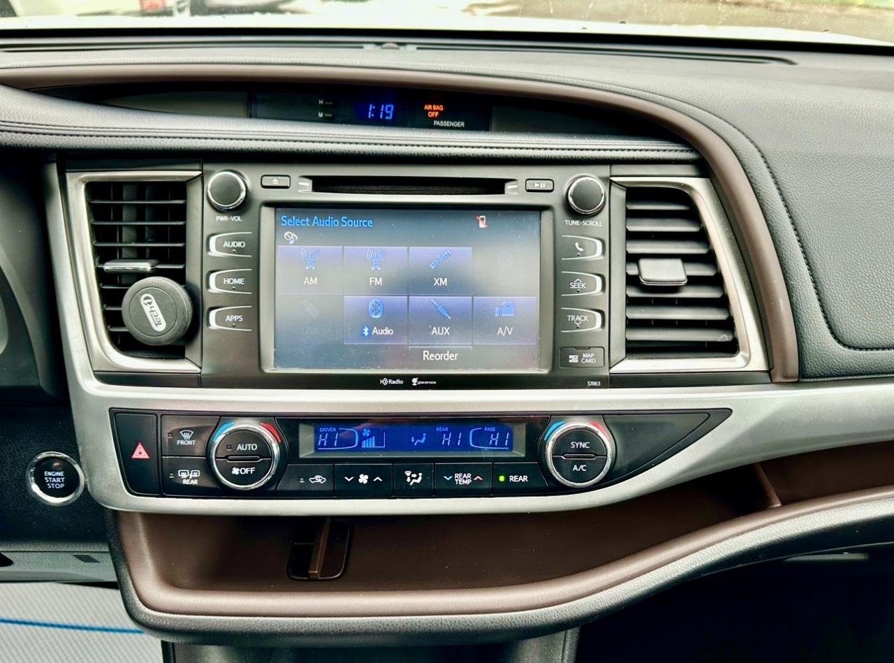 2014 Toyota Highlander AWD 4DR XLE - Photo #11