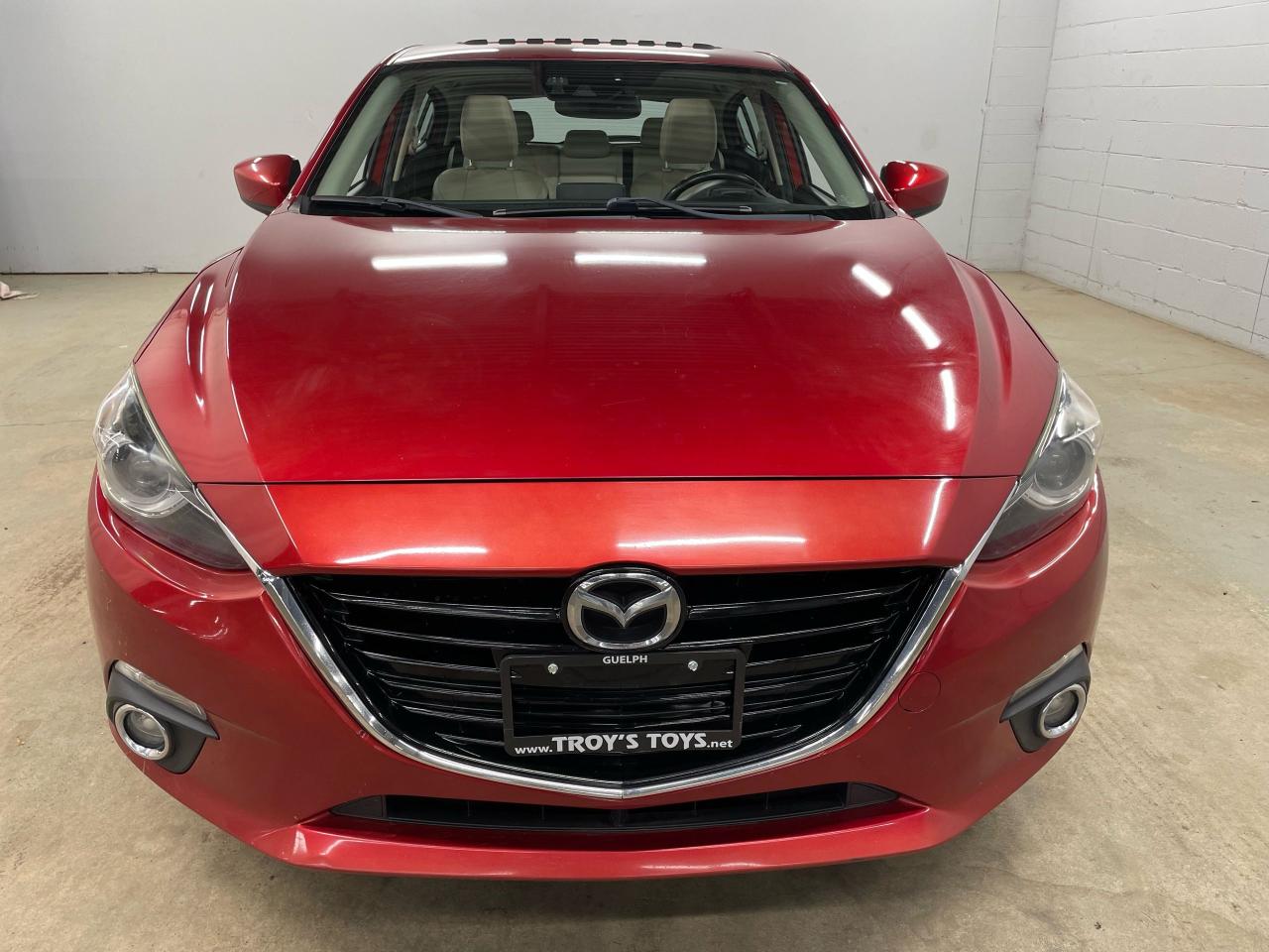 2014 Mazda MAZDA3 GT-SKY Photo2