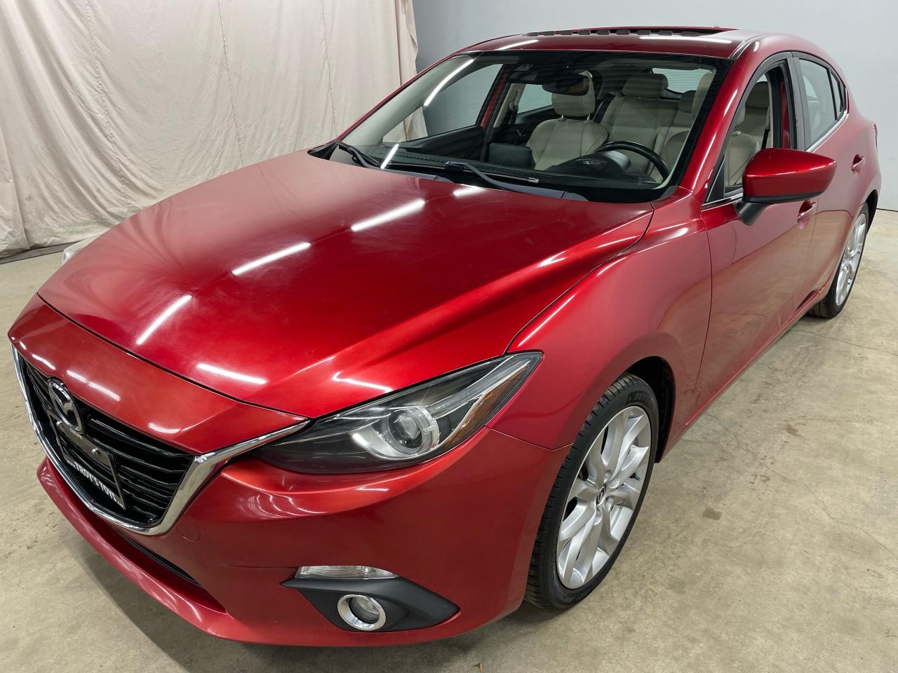 2014 Mazda MAZDA3 GT-SKY Photo3