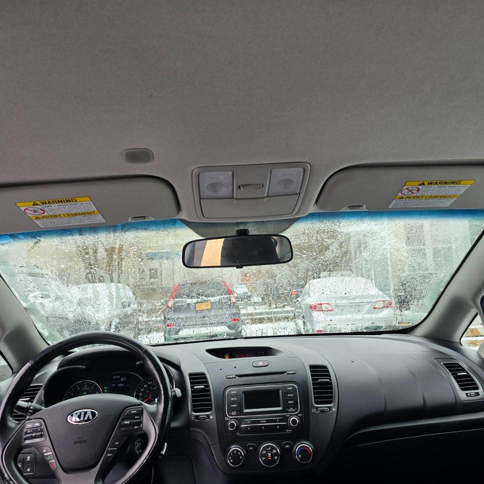 2015 Kia Forte 4dr Sdn Auto LX - Photo #12