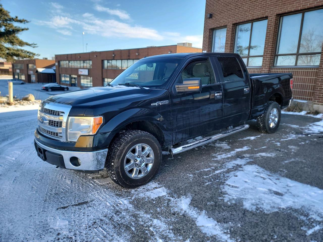 Used 2014 Ford F-150 4WD SUPERCREW 145