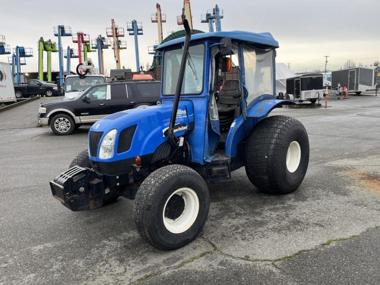 Used 2007 NEW HOLLAND TN70A Tractor 4x4 Diesel for sale in Burnaby, BC