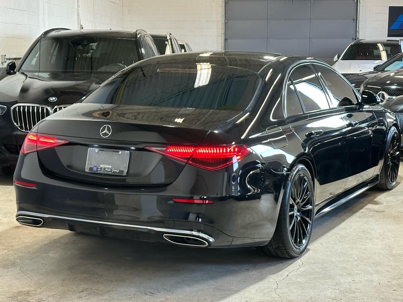 2021 Mercedes-Benz S500 4MATIC |NAV|360CAM|BSM|PANO|BURMESTER|LKA|DISTRONIC PLUS| - Photo #4