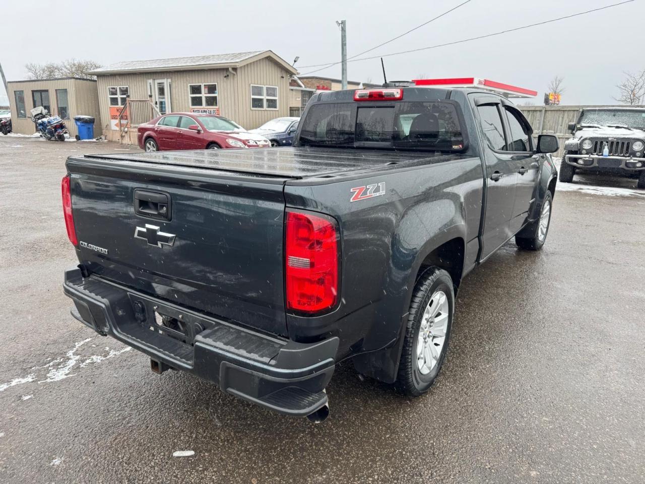 2018 Chevrolet Colorado Z71 DURAMAX DIESEL, 4X4, CREW, LEATHER, LOADED - Photo #5