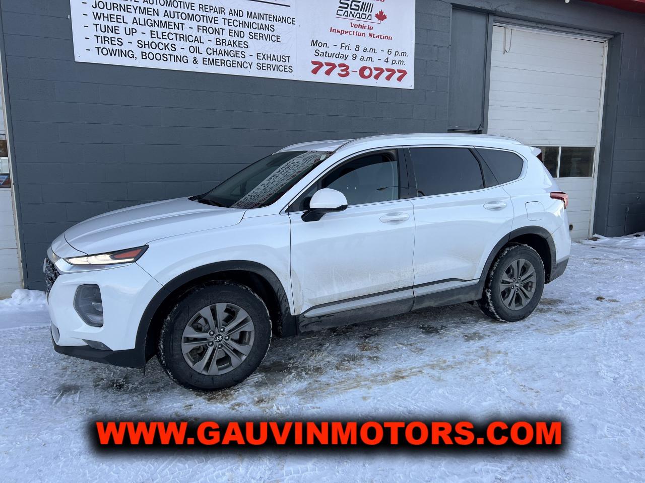 Used 2019 Hyundai Santa Fe AWD Loaded w/Safety Package, Priced to Sell! for sale in Swift Current, SK