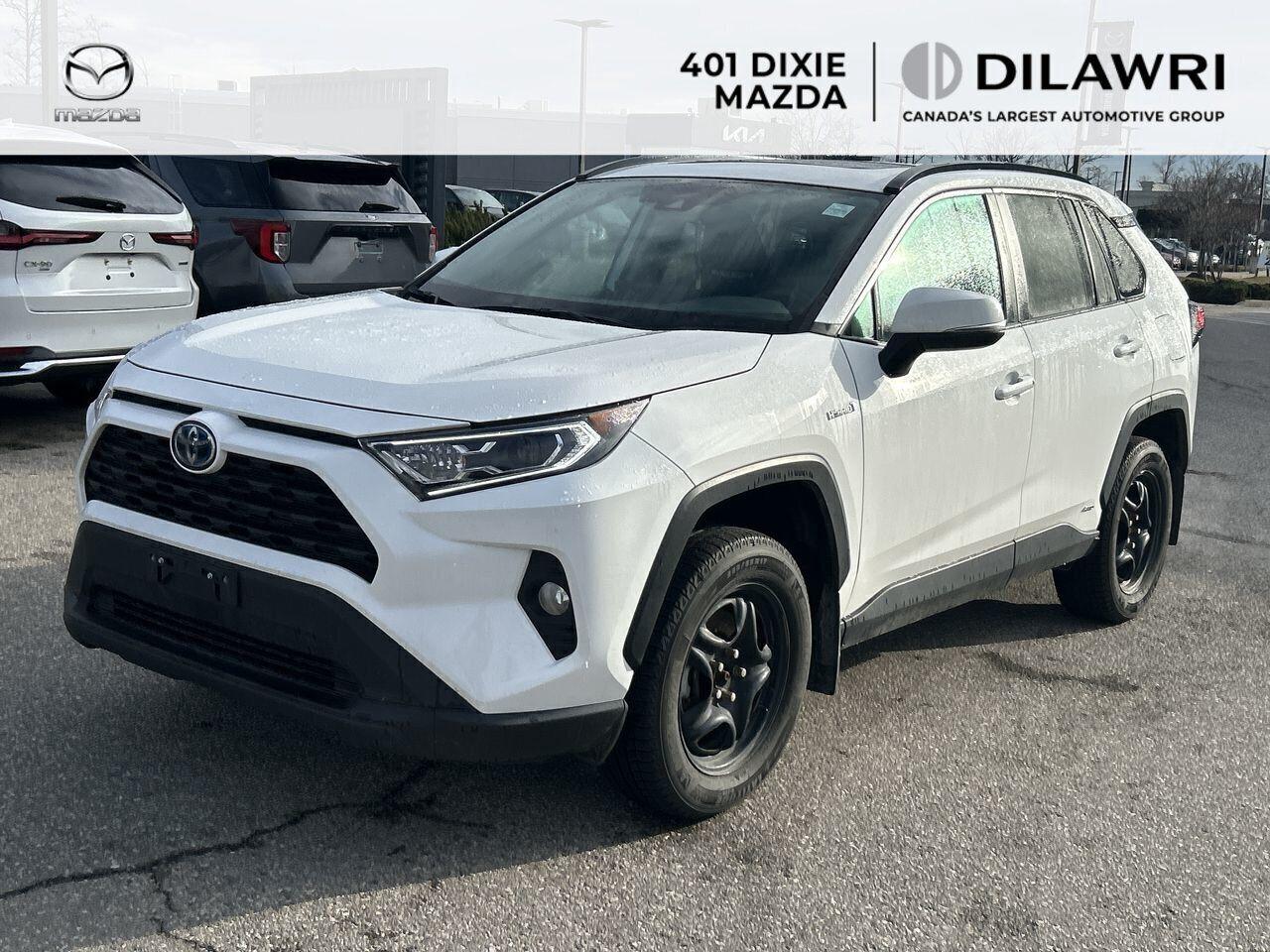 Used 2020 Toyota RAV4 Hybrid XLE AWD.APPLE CARPLAY AND ANDROID AUTO.BLIND SPOT. for sale in Mississauga, ON