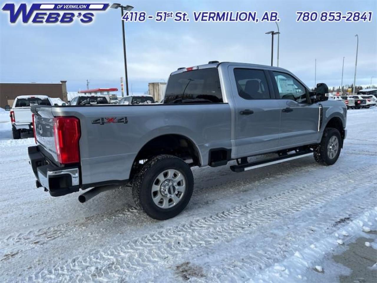 2024 Ford F-350 Super Duty XLT Photo5