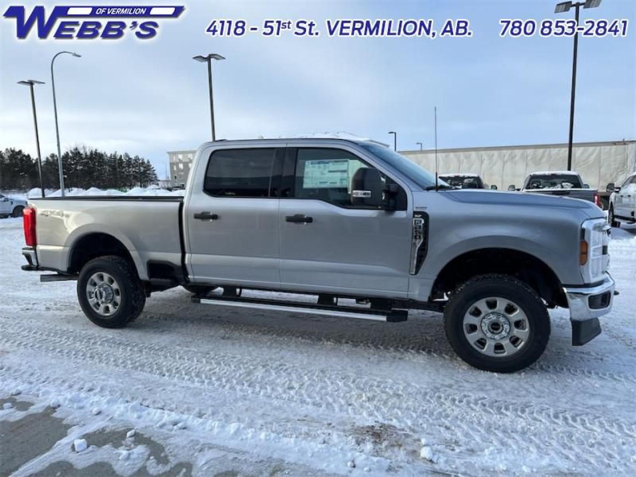 2024 Ford F-350 Super Duty XLT Photo5