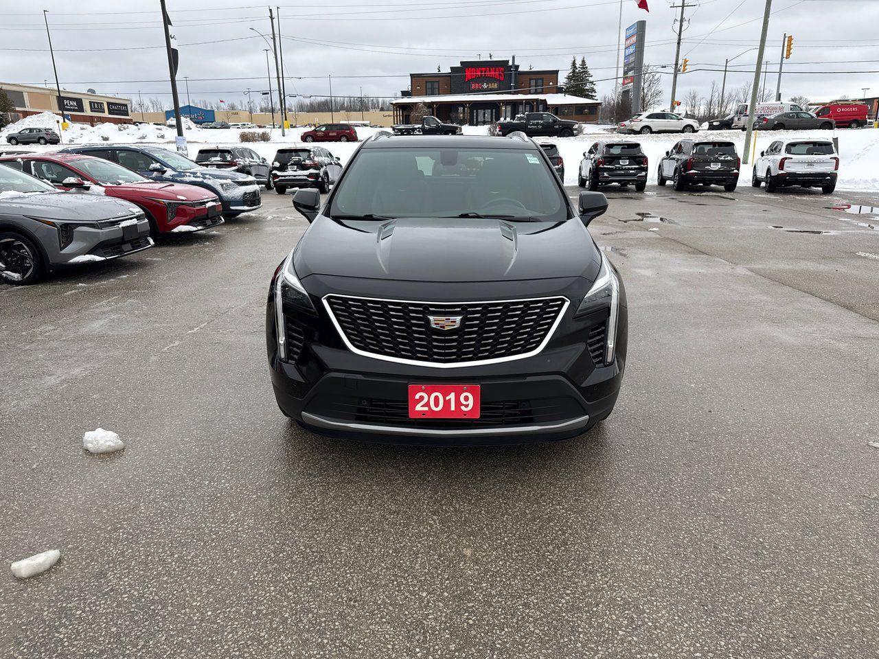 2019 Cadillac XT4 AWD Premium Luxury Photo1