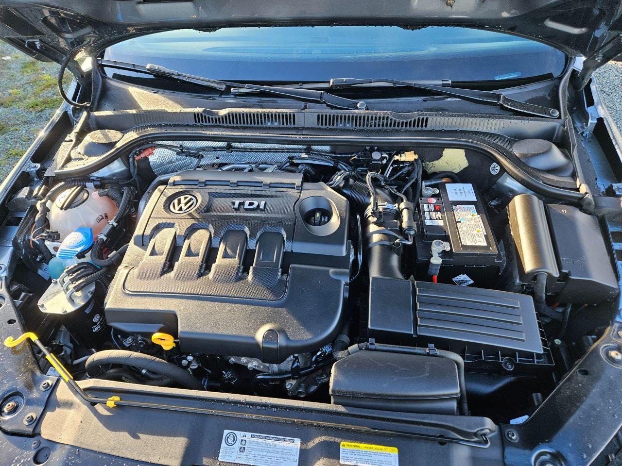 2015 Volkswagen Jetta  - Photo #3