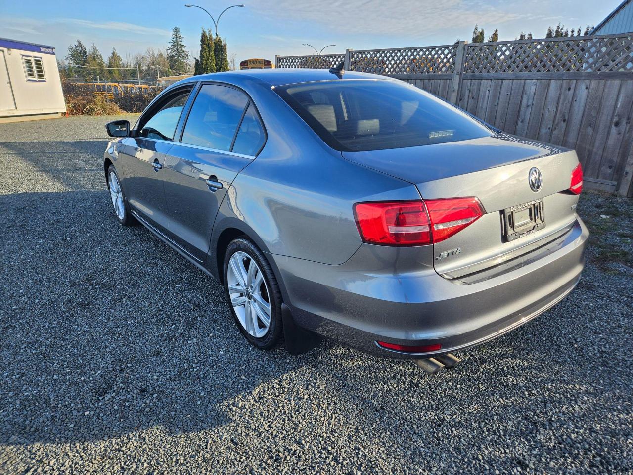 2015 Volkswagen Jetta  - Photo #8
