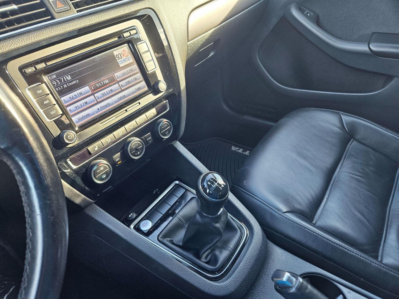 2015 Volkswagen Jetta  - Photo #17